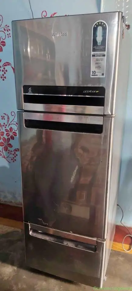 Whirlpool 3 Door Fridge Gas padne ko hai