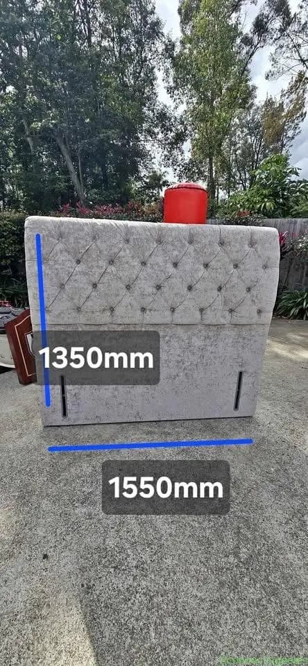 Headboard Queenbed