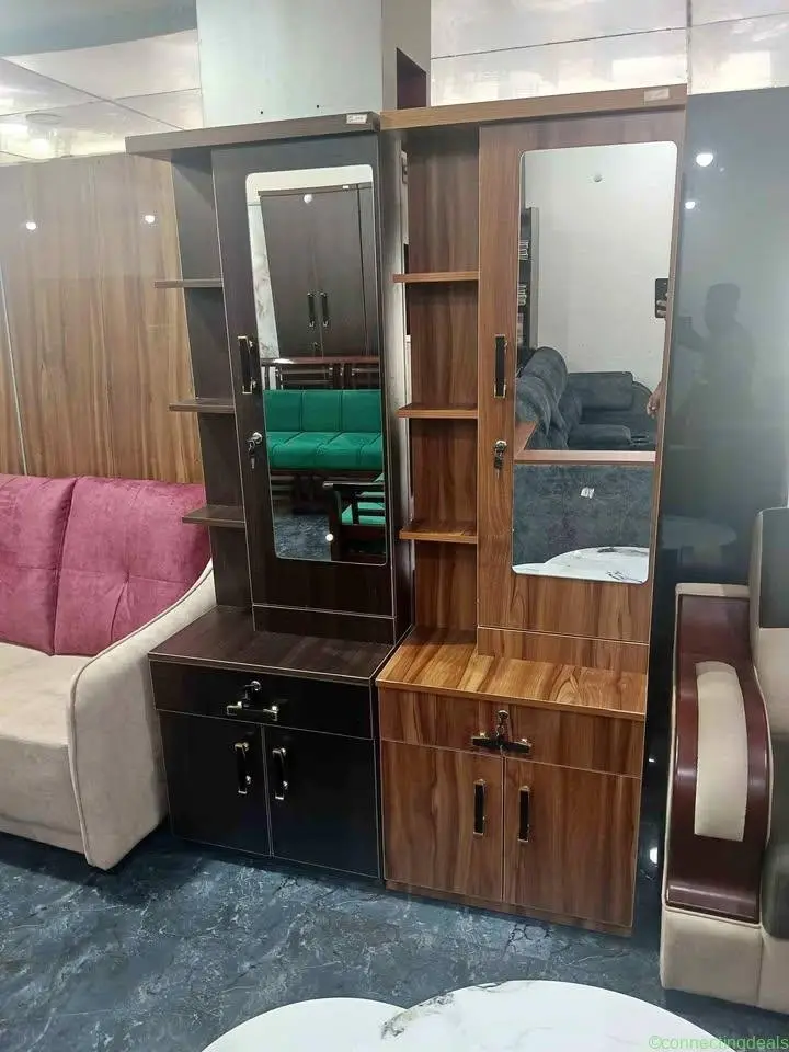 Dressing table - Image 1