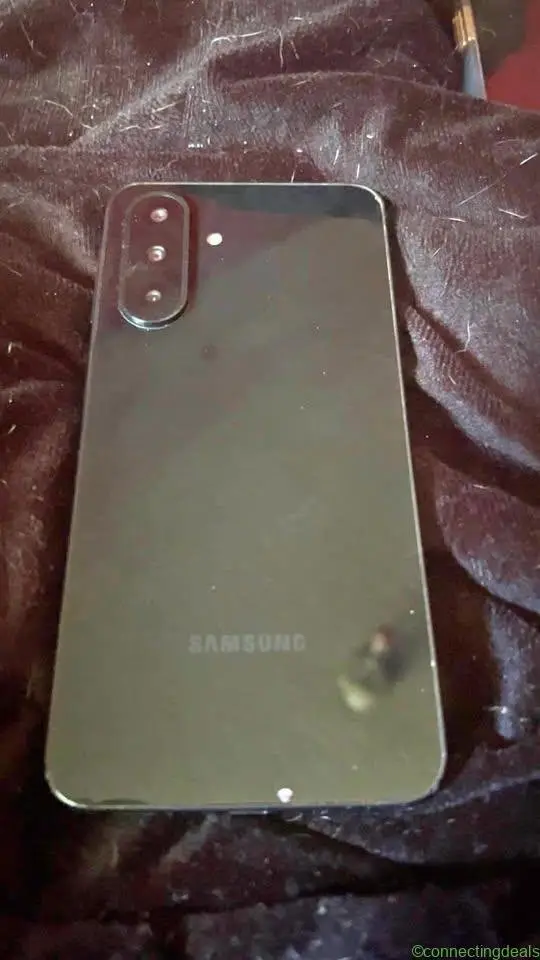 Samsung Smartphone - Image 1