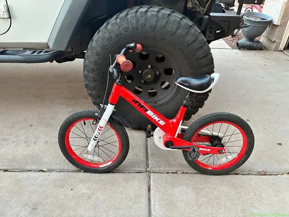 SereneLife InfiBike Kids Bicycle