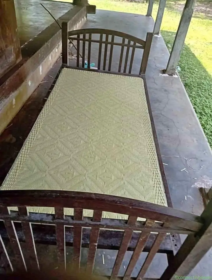 കട്ടിൽ വരിച്ചിൽ ചെയ്തു കൊടുക്കും
