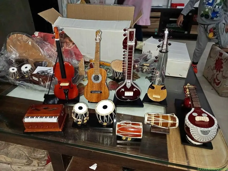 Miniature Instrument - Image 1