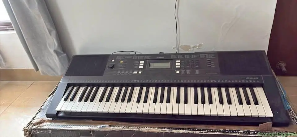 Synthesiser /keyboard