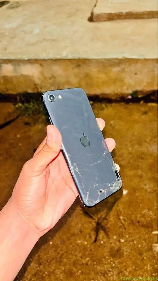 i phone SE 2