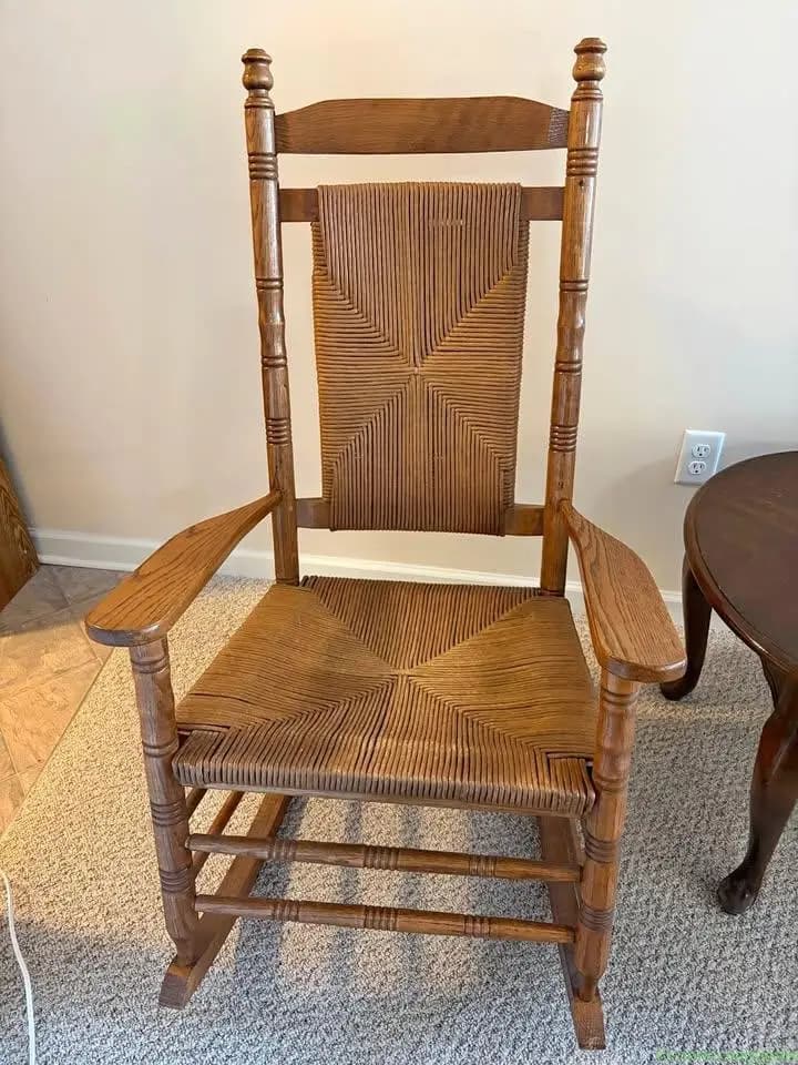 Rocking Chair $50 - Image 1