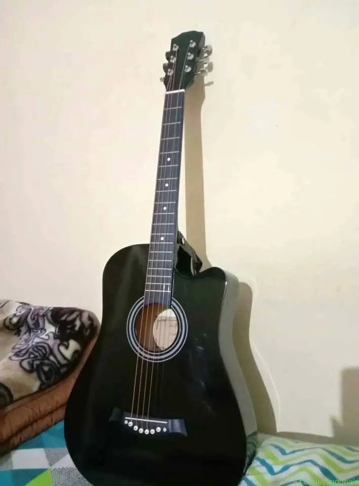 Guitar for sale - Image 1