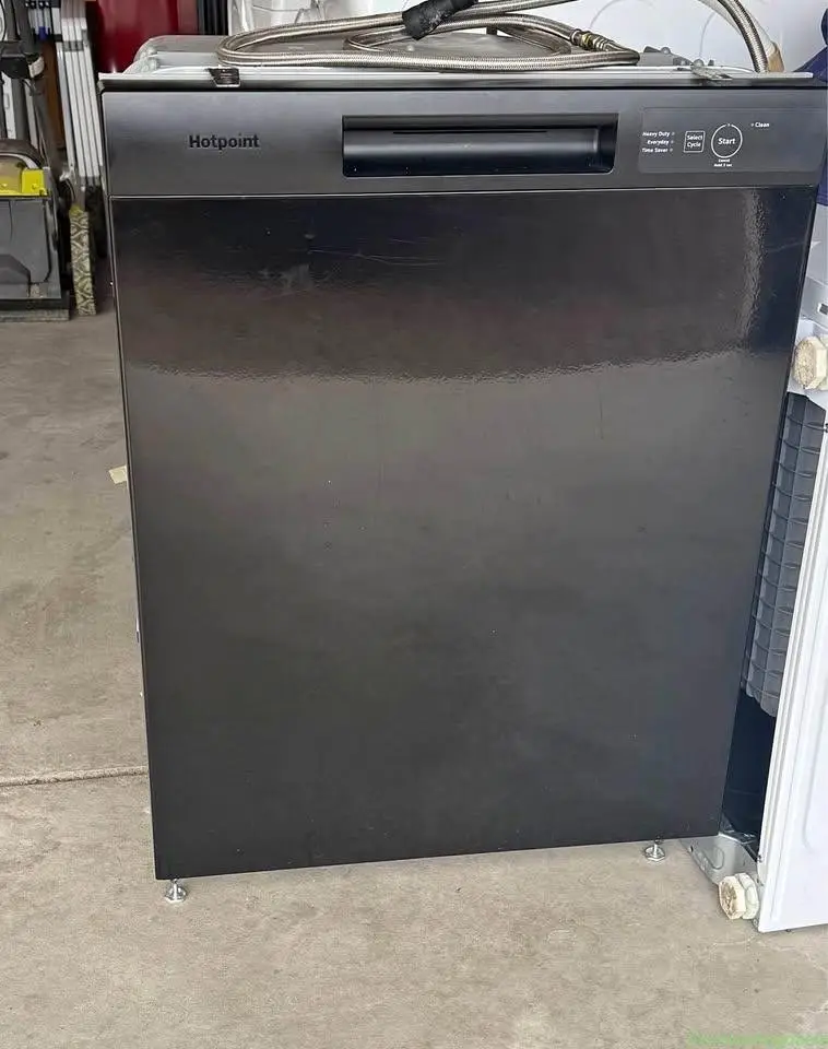 Hotpoint Dishwasher