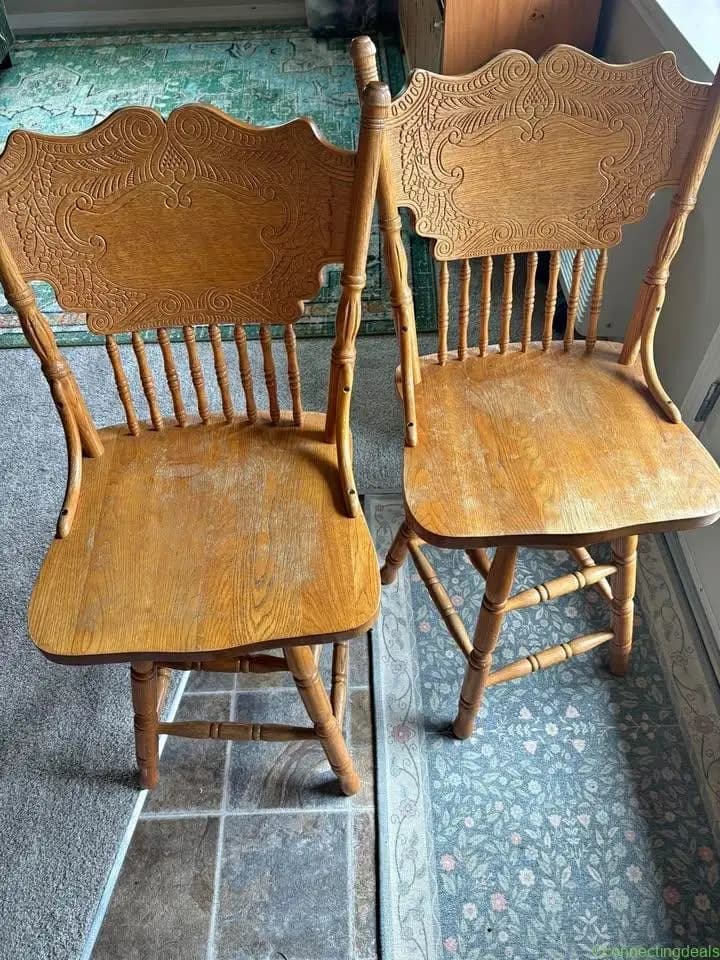 Bar chairs