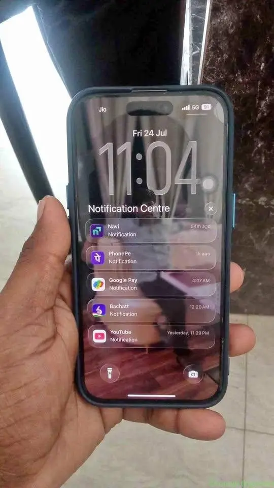 New iphone 15 3 month use only