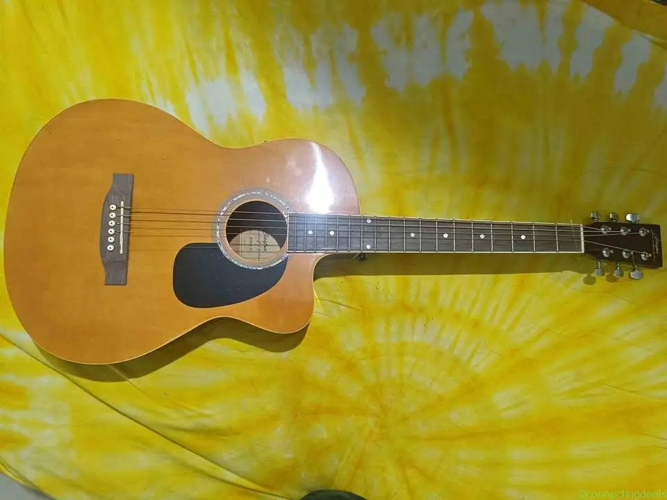 Claytone semi electric acoustic guitar