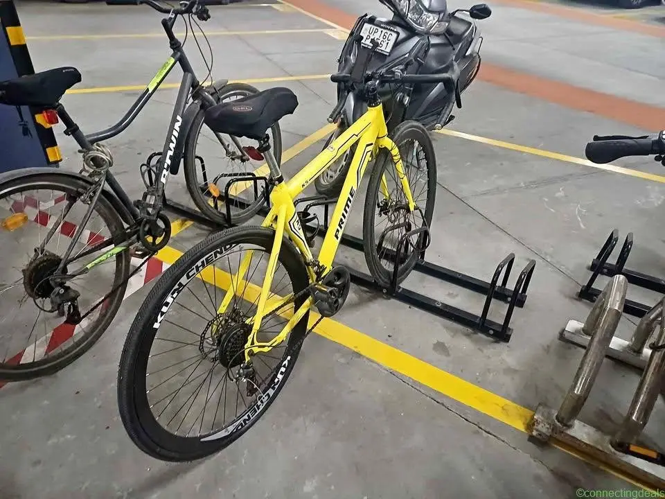 Road bike - Image 1