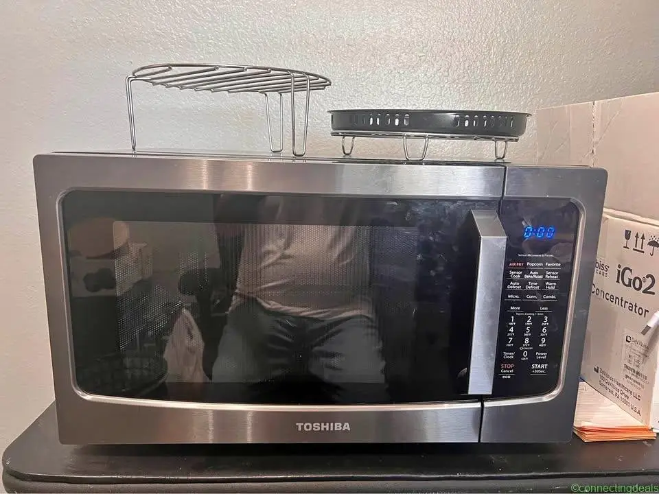 Microwave - Image 1
