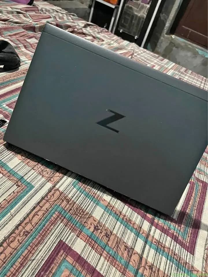 HP ZBook Firefly 14 g7 core i5 10th gen 16 gb