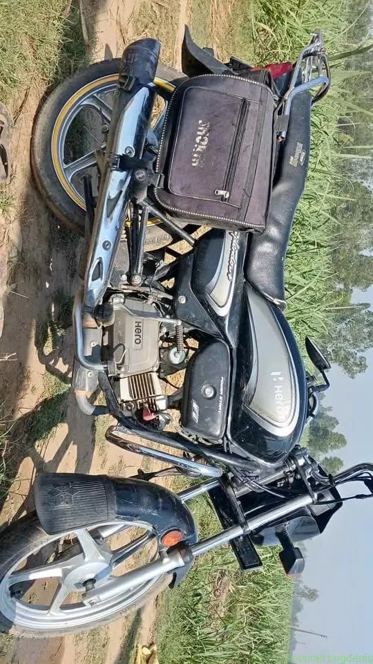 24 model bike - Image 1