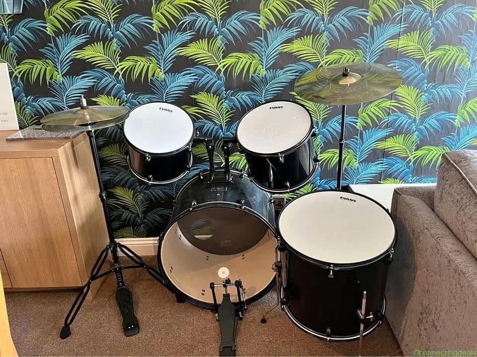 Drum set - Image 1