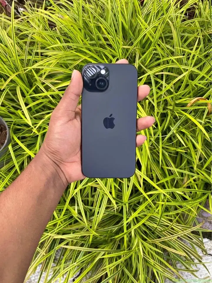 iPhone 15