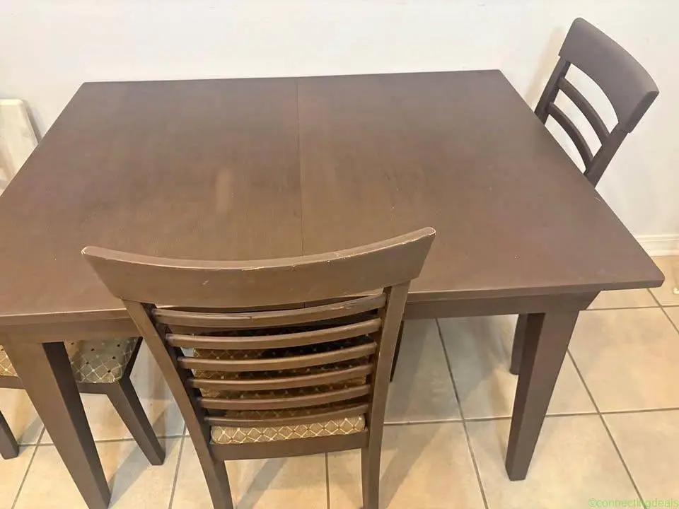 Kitchen table - Image 1