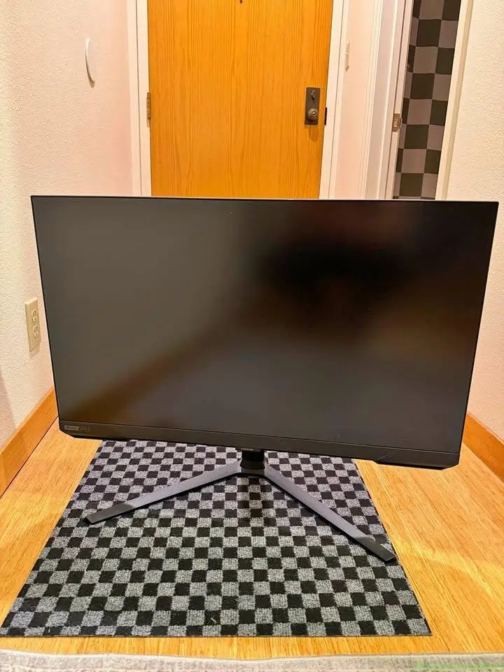 32” Odyssey G70B