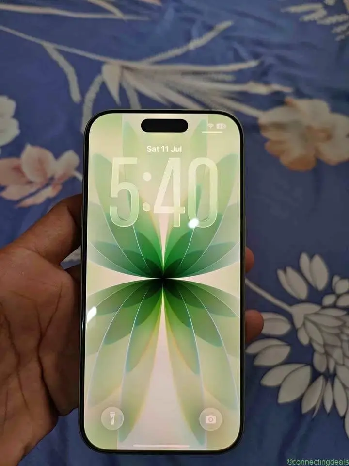 i Phone 17 - Image 1