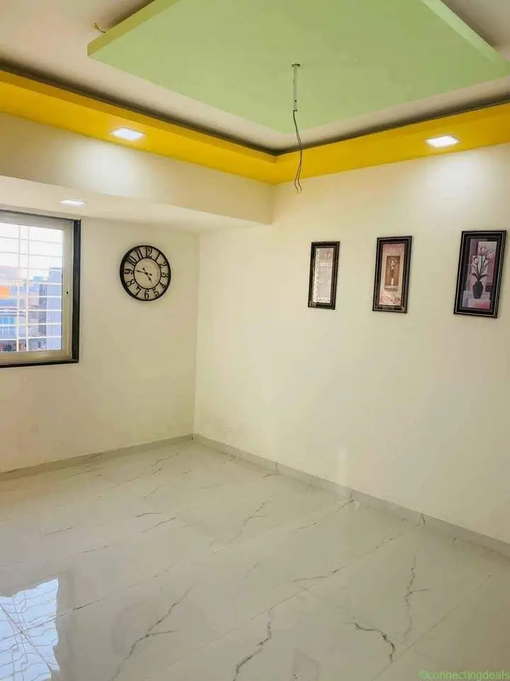 अर्जंट 2BHK flat available for sale सिरीन मिडोज