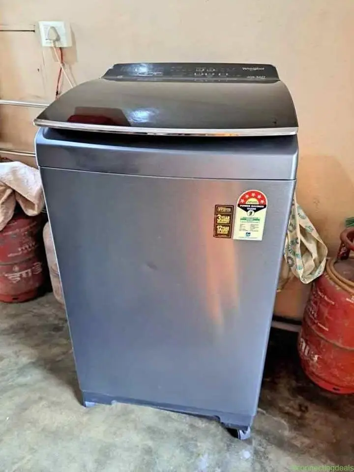 WHIRLPOOL WASHING MACHINE - Image 1