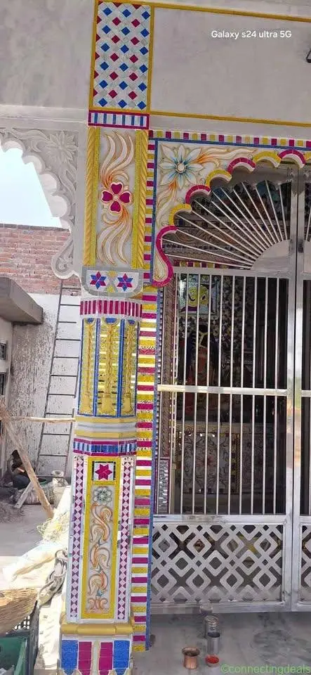Temple glass work