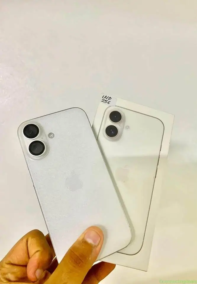 iPhone 16 - Image 1