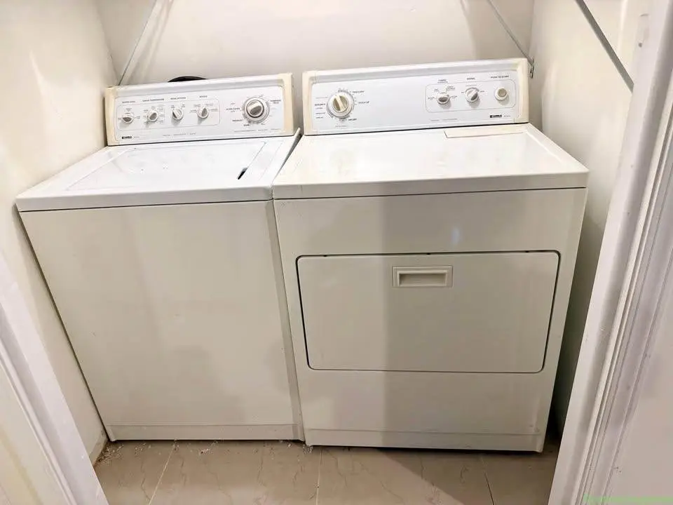 Washer and dryer - Image 1