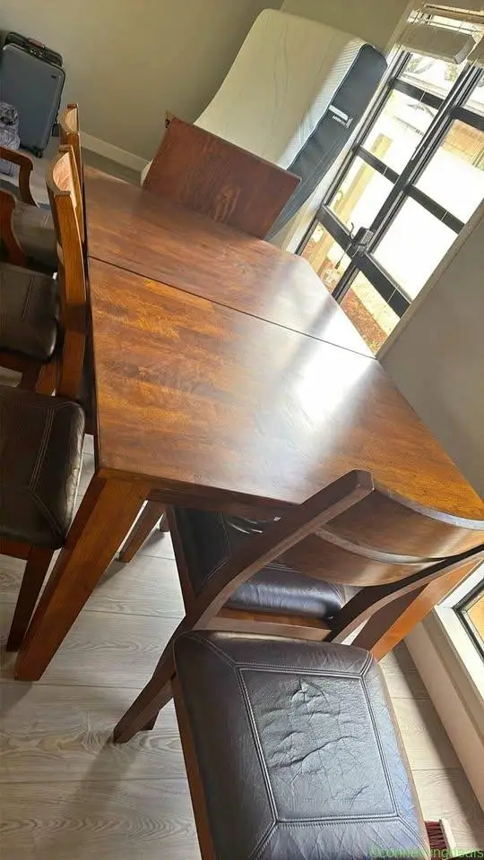 Mango wood dining set