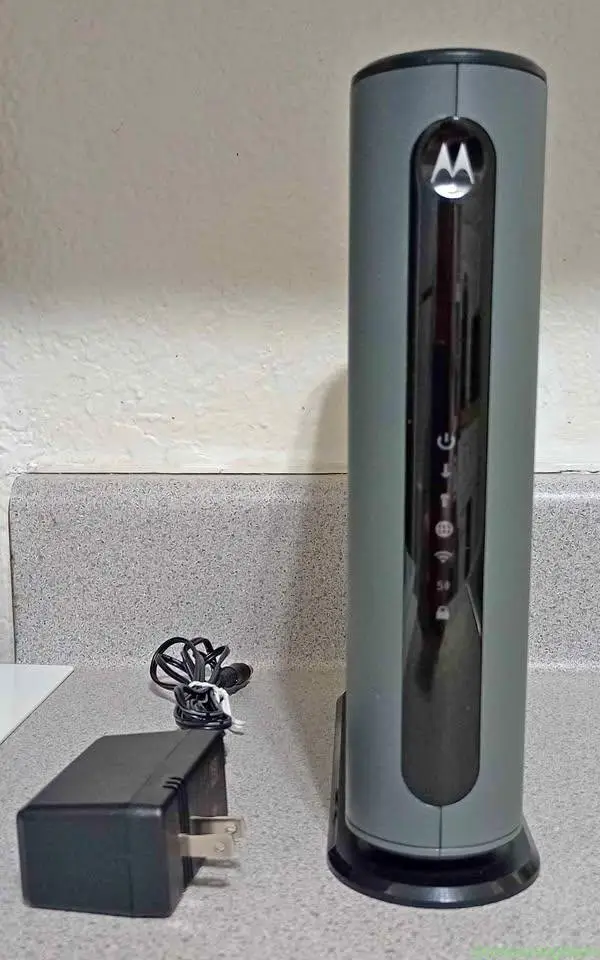 Motorola MG7540 16x4 Cable Modem Plus AC1600 Dual