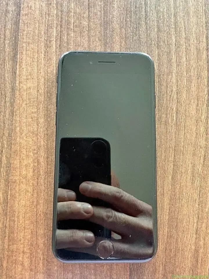 iPhone SE 2020