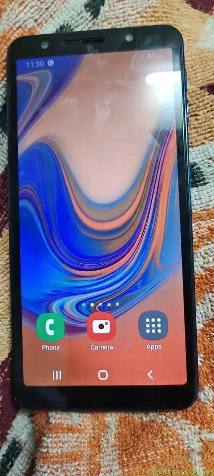 Samsung galaxy a7 4+64gb only phone