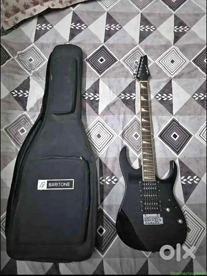 Vault rg1 solist electric guitar with baritone bag