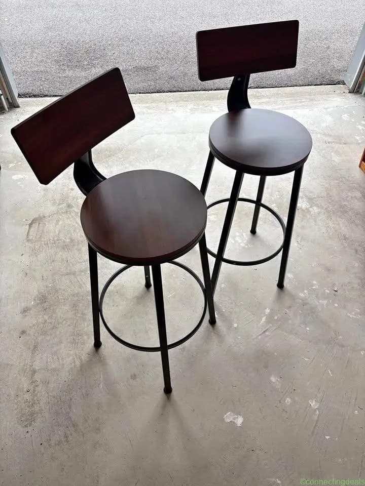 2 Barstool Chairs