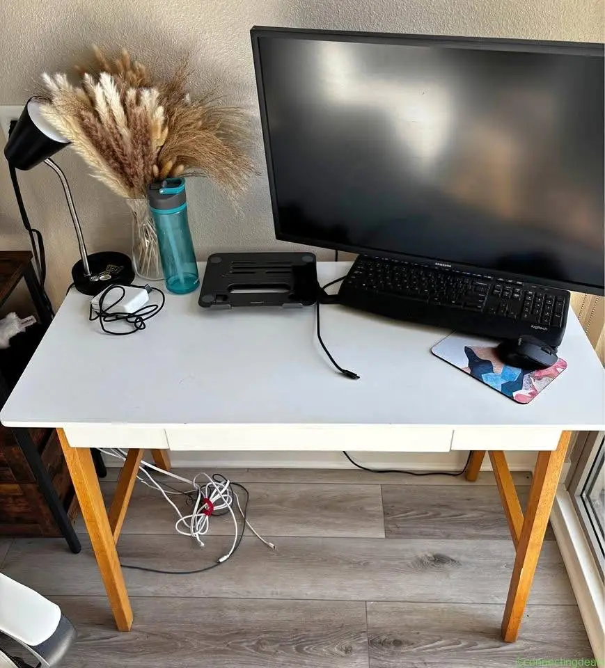 Study desk