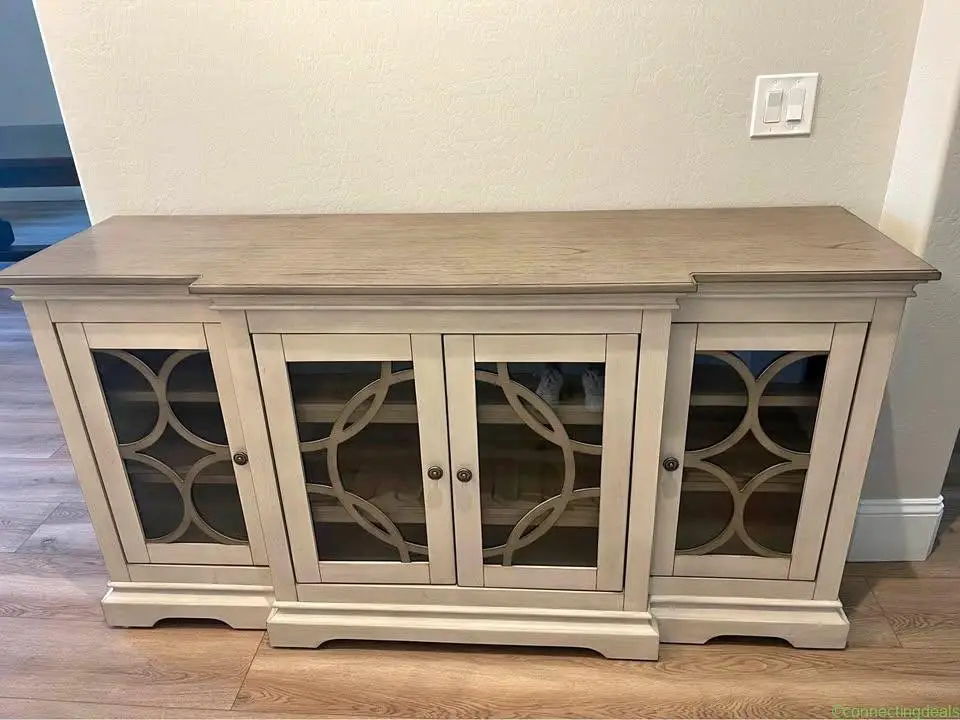 Tv cabinet - Image 1