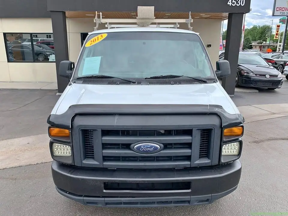 2013 Ford E350 Super Duty Cargo Van 3D