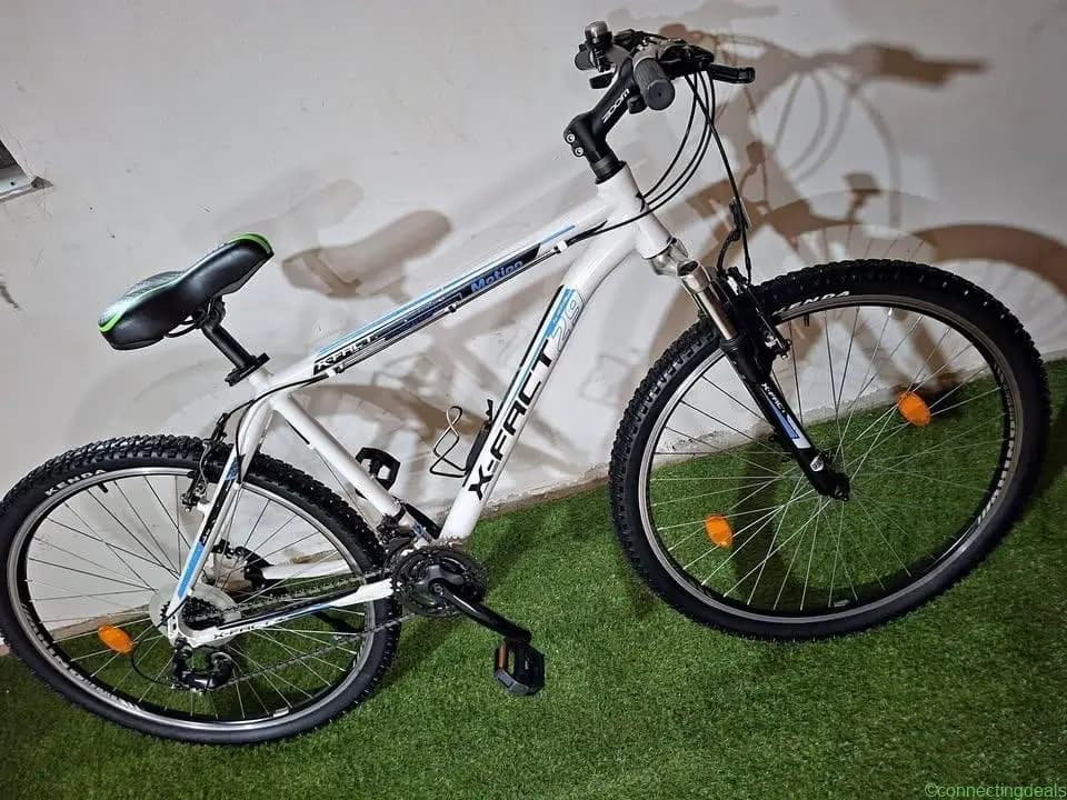 Vand bicicleta de 29 cadrul L jante duble