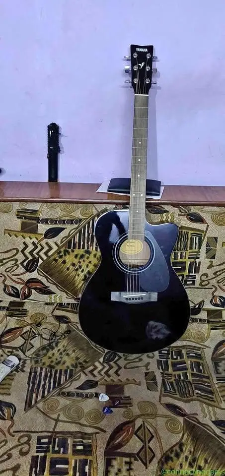 Guitar for sale - Image 1
