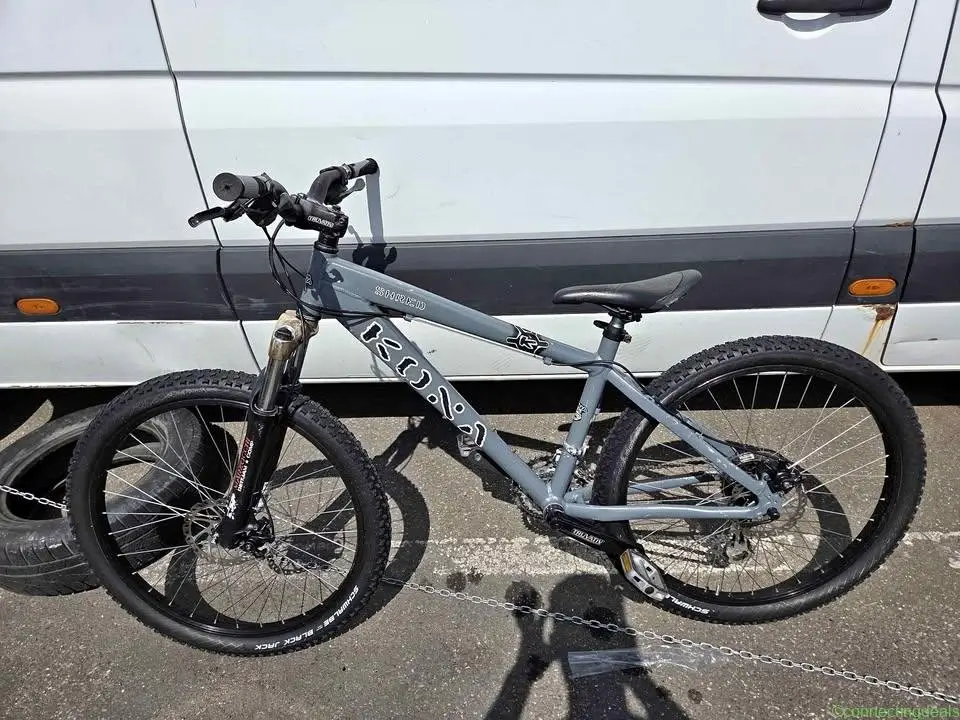 Bicicleta Dirt Bike 27.5
