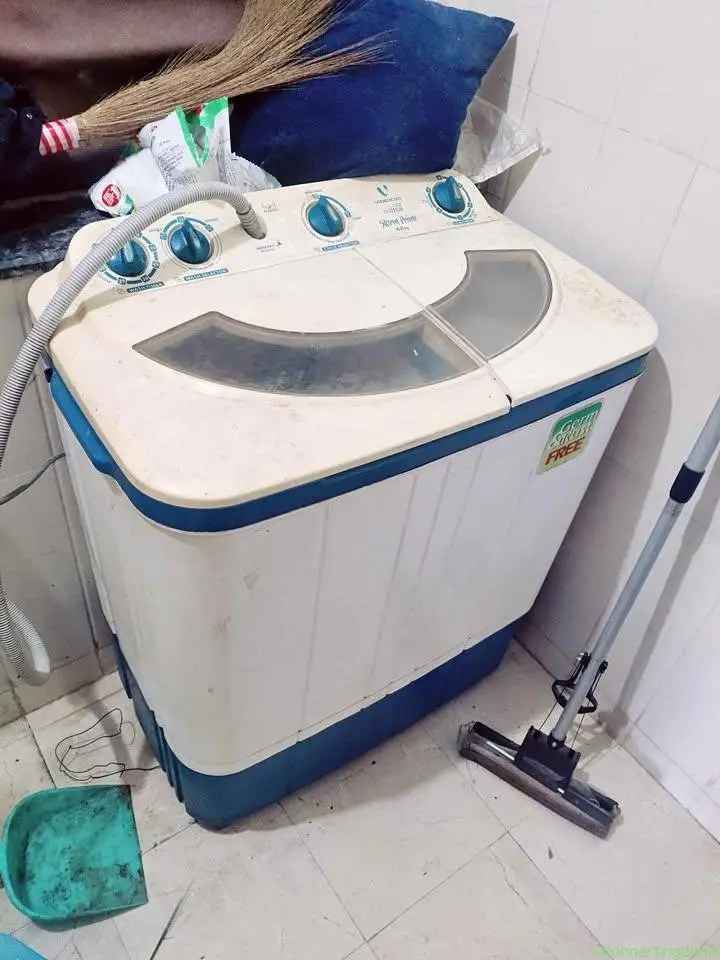 Washing machine - Image 1