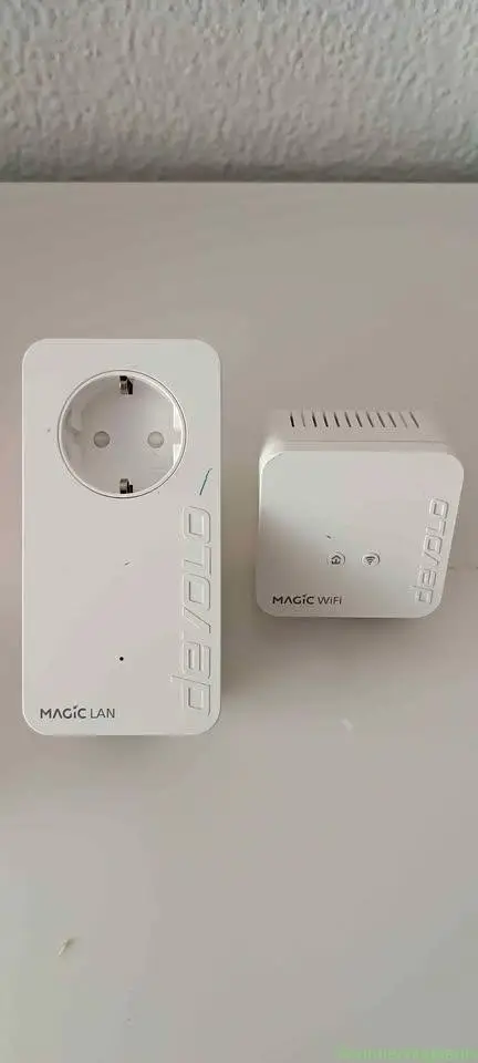 Amplificador de sinal Magic Lan - Image 1
