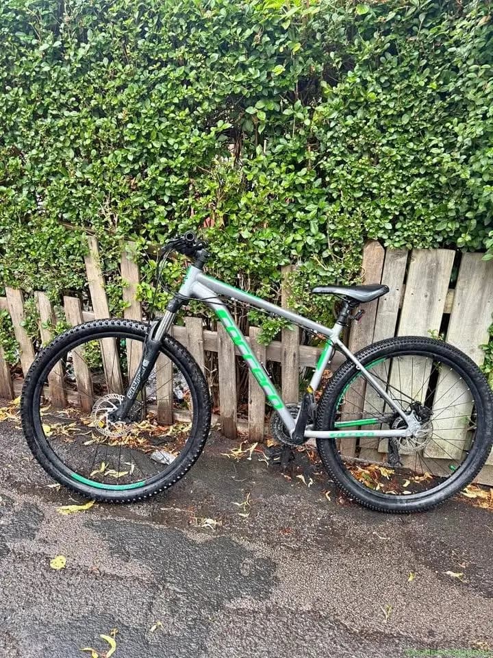 🚲 Carrera Hustle 1 Mountain Bike – For Sale