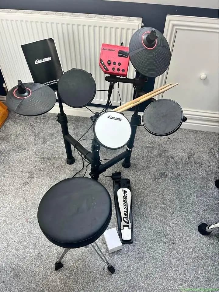 Carlsbro electronic drum kit (CSD100)