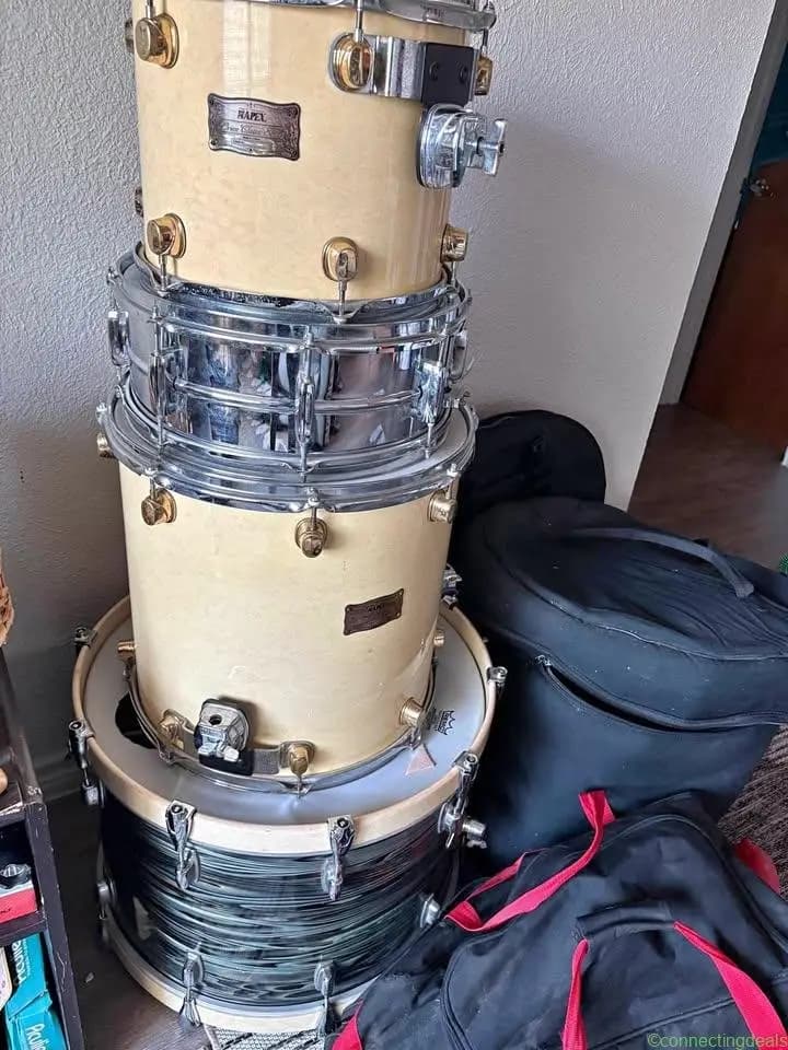 Drum set - Image 1