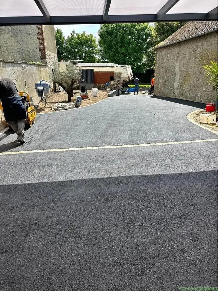 Enrobe Goudron - Image 1