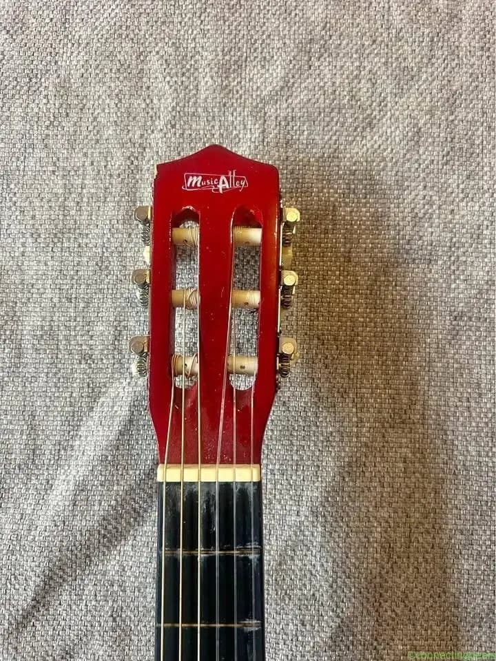 Classical guitar