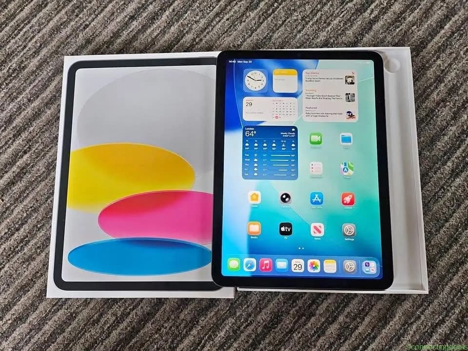 Apple iPad Air 4th Gen 10.9 inch 64GB, Wi-Fi,