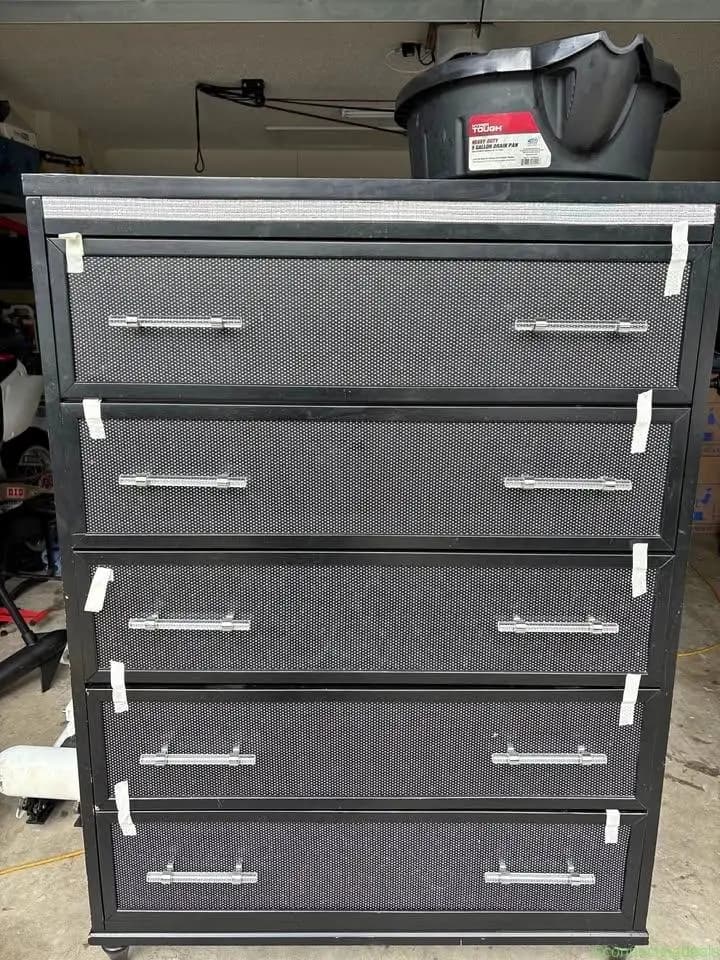 Free Dresser